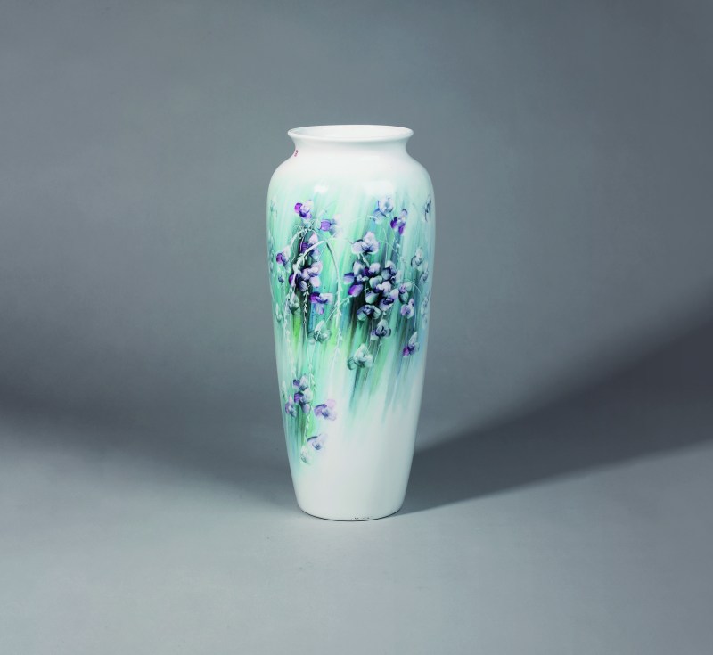洪仲伦 粉彩指画花卉筒瓶