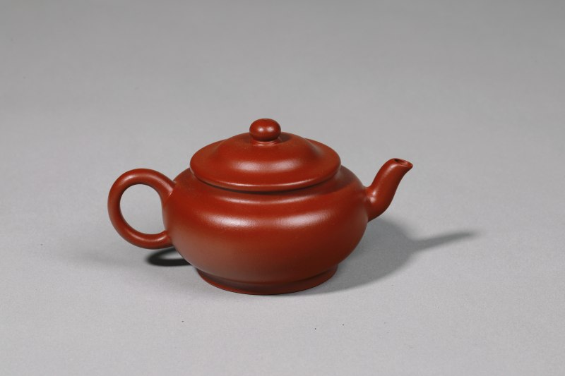 宜兴紫砂朱泥茶壶