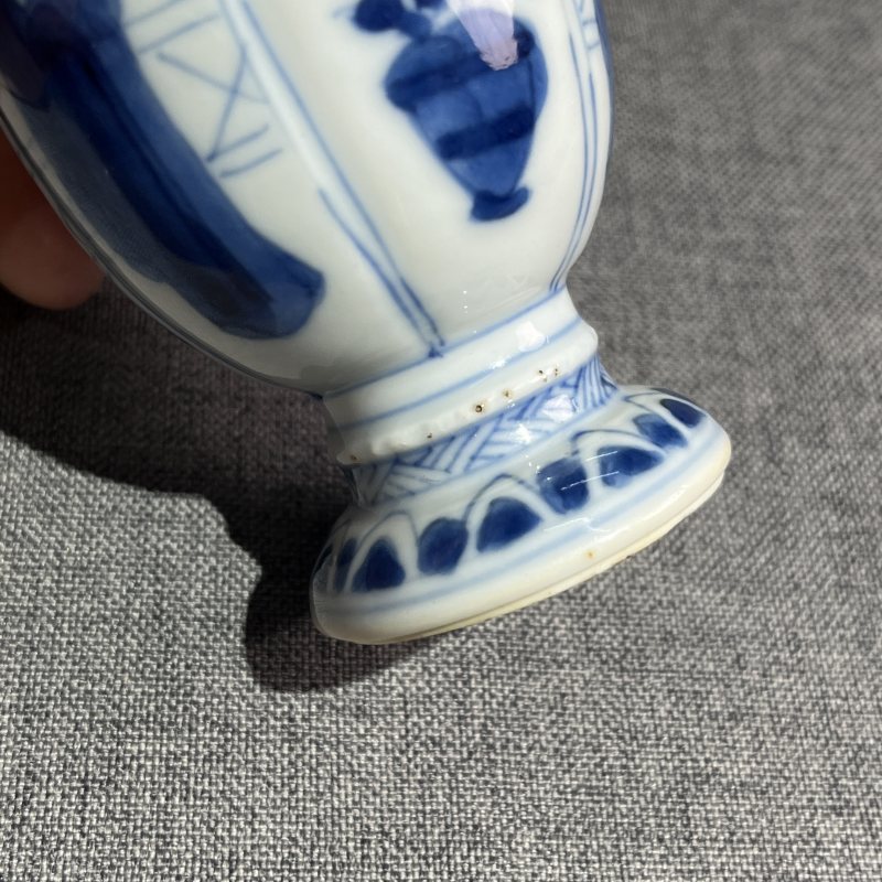 清康熙青花侍女人物灯笼瓶 - 图11
