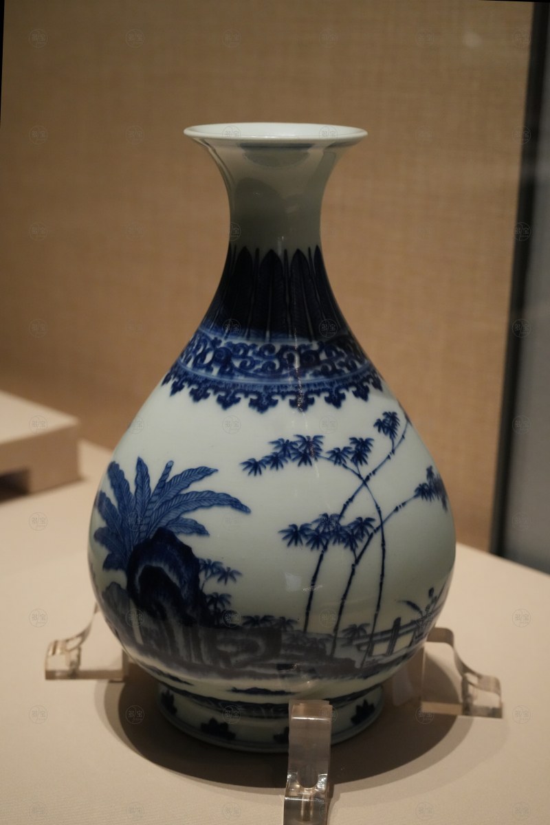 清乾隆 青花竹石芭蕉纹玉壶春瓶 - 图3