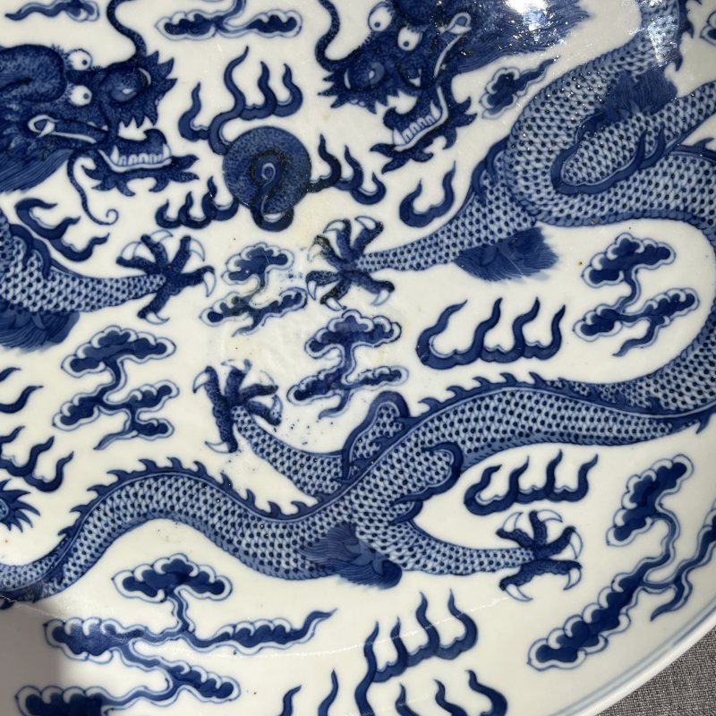 清光绪青花双龙赶珠纹大盘 - 图7