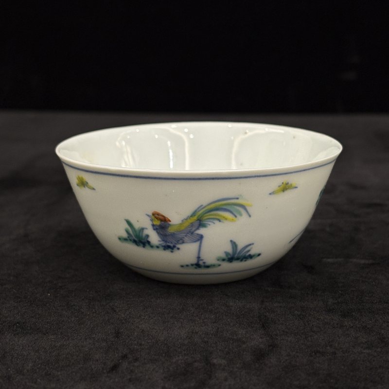 清 斗彩雄鸡图茶圆一对 - 图2