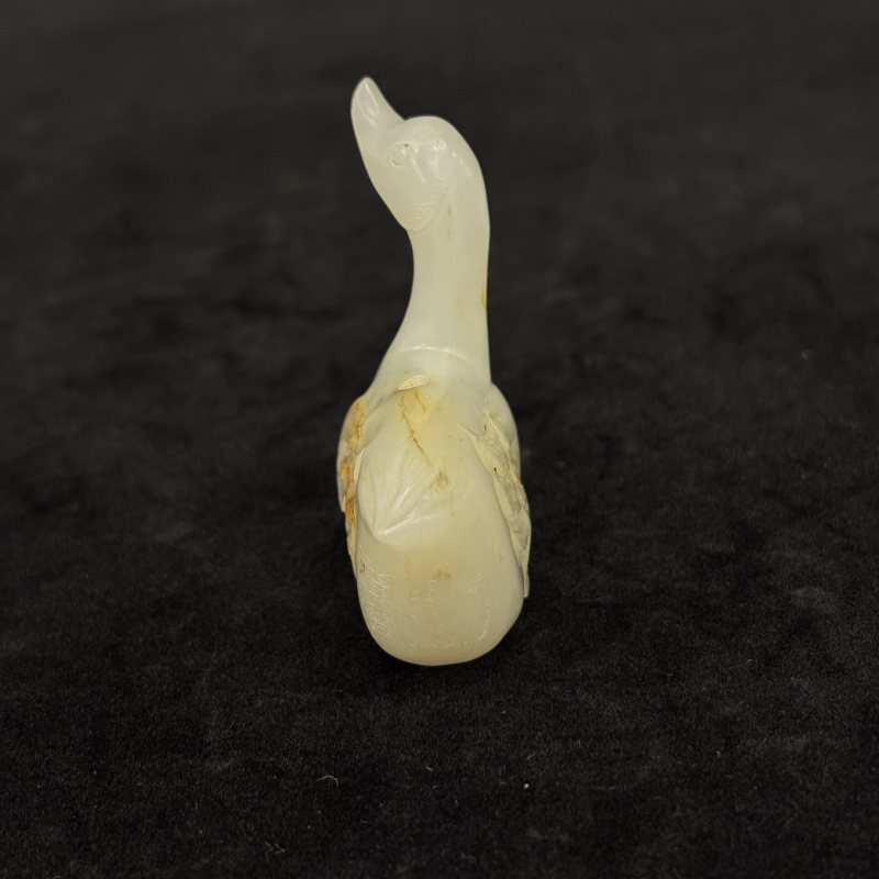 清 白玉留皮鹅摆件 - 图3