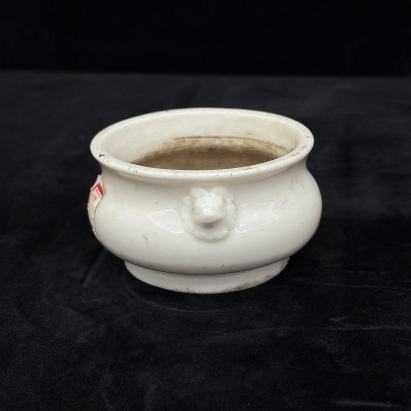 清 哥釉筒炉 德化狮耳炉两件 - 图6