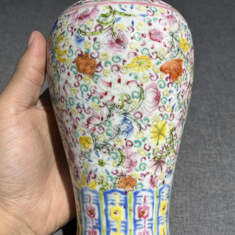 民国粉彩花卉赏瓶 - 图6