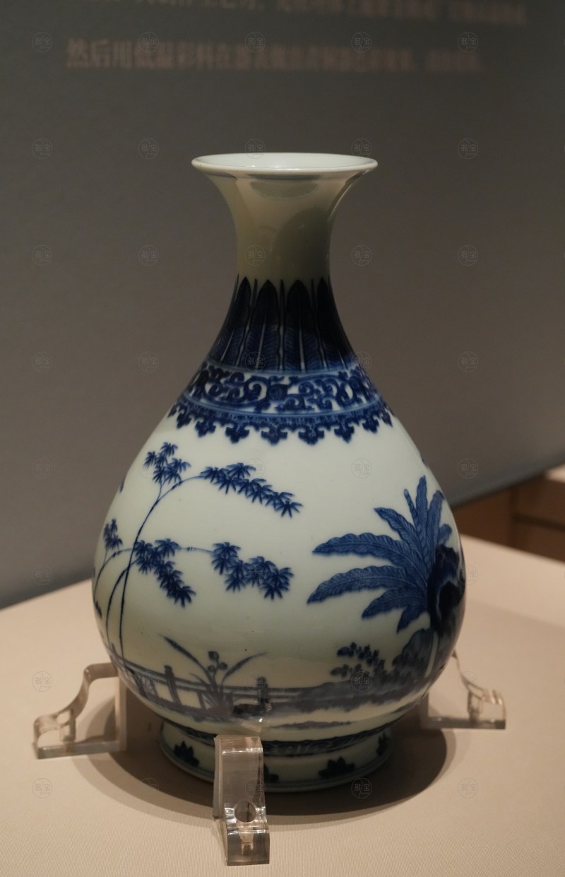 清乾隆 青花竹石芭蕉纹玉壶春瓶 - 图4