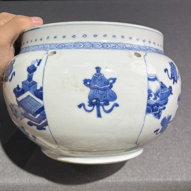 清康熙青花博古纹粥罐 - 图5