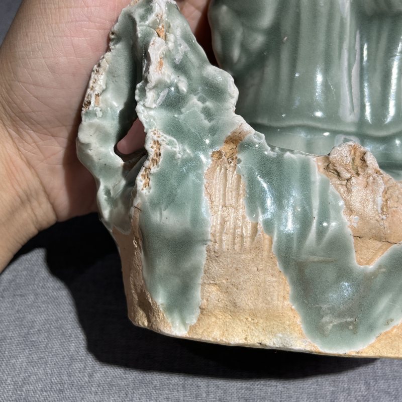 清早期龙泉窑和合二仙摆件 - 图10