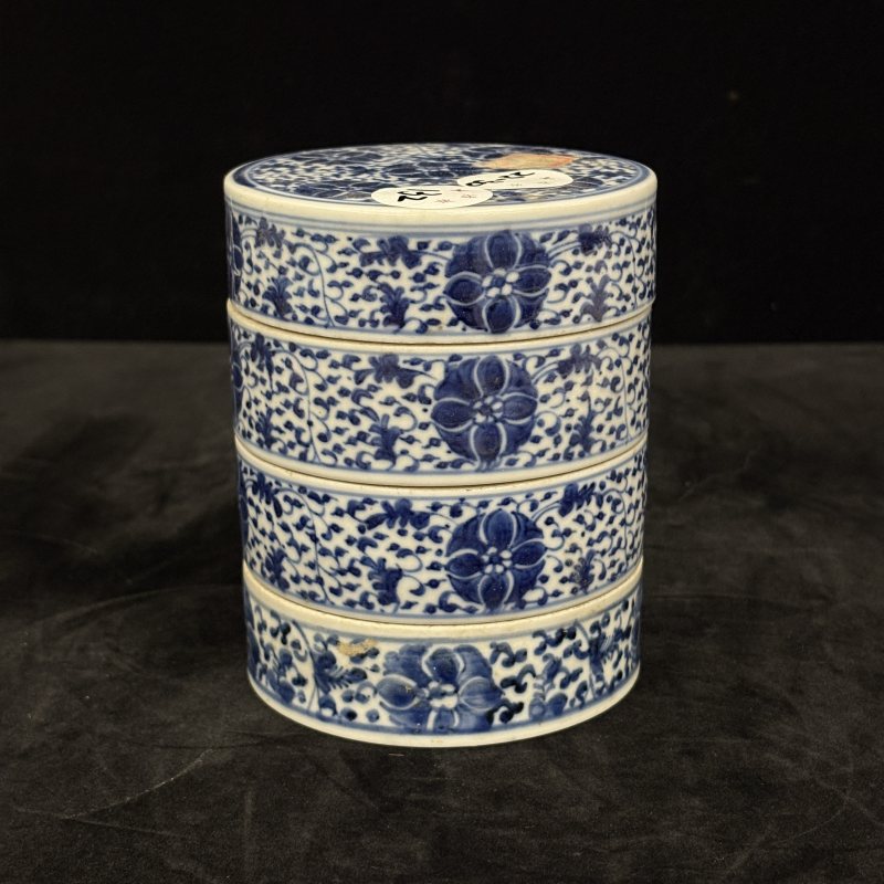 清 青花花卉纹节盒两件 - 图4