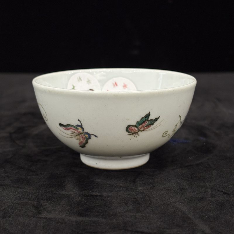 清 粉彩松鼠葡萄纹茶圆一对 - 图12