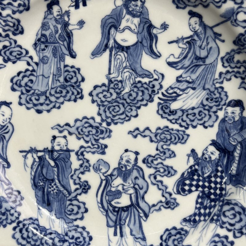 清晚期青花八仙人物盘 - 图5