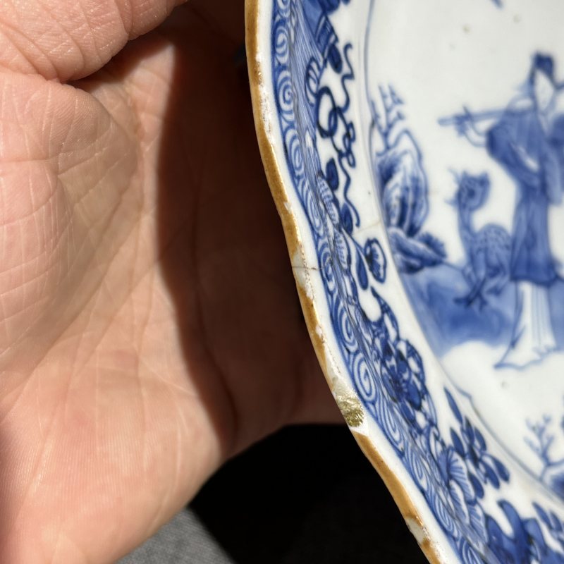 清乾隆青花人物故事盘 - 图9