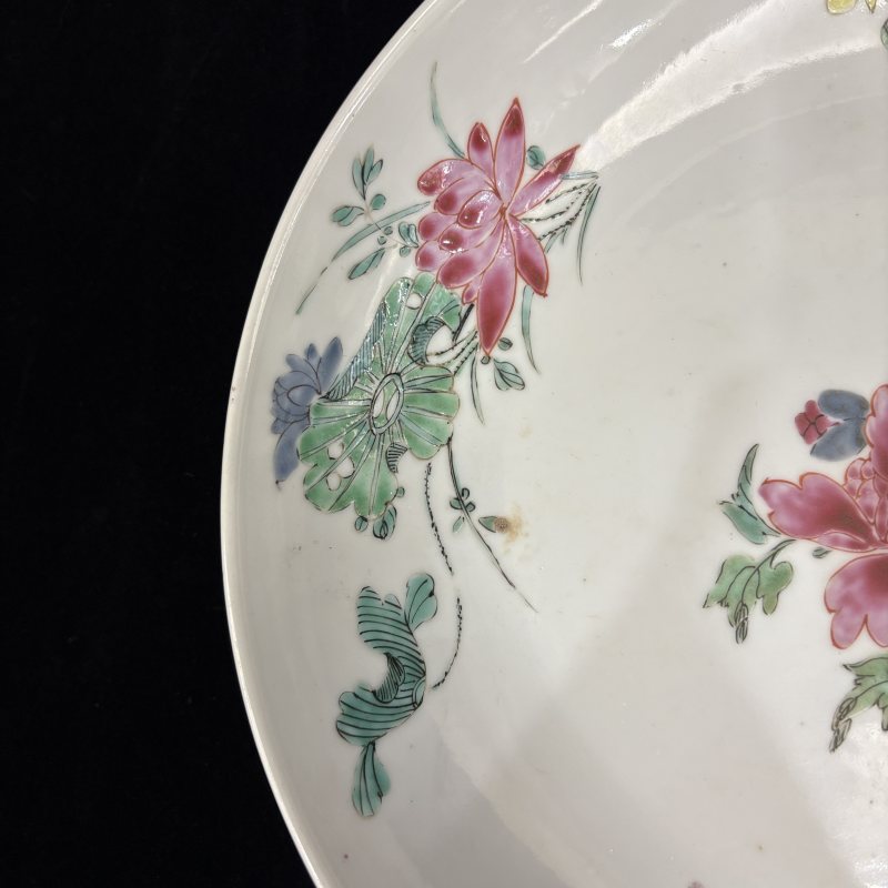 清 粉彩花卉纹盘 粉彩满池娇纹碗两件 - 图13