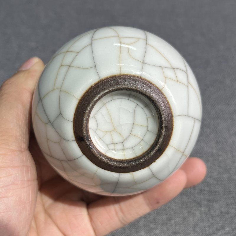 清乾隆哥釉铃铛杯一对 - 图8