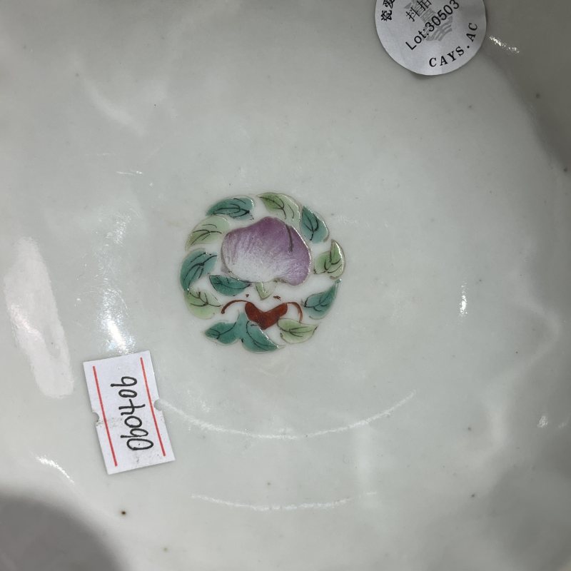 清晚期粉彩无双谱人物碗 - 图8
