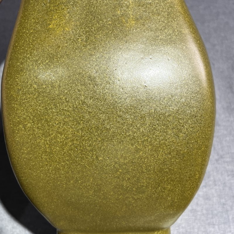 清光绪茶叶末釉贯耳尊 - 图6
