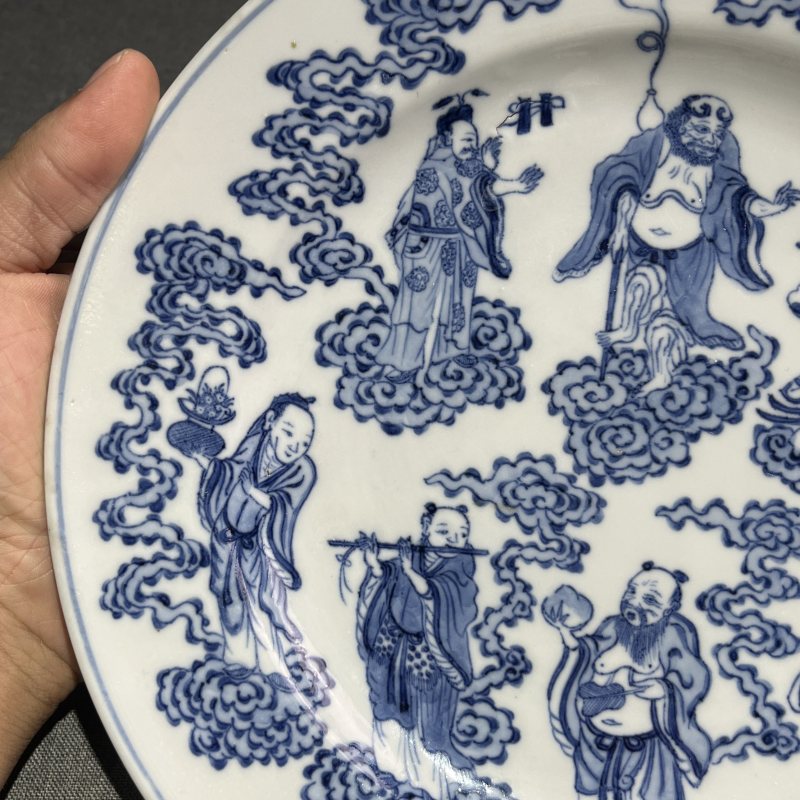 清晚期青花八仙人物盘 - 图6