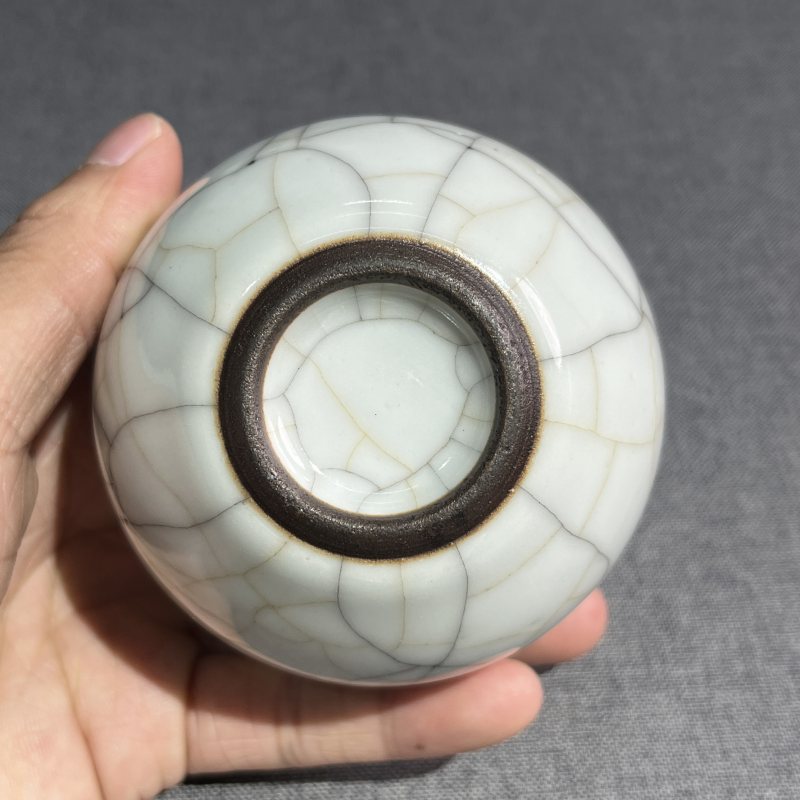 清乾隆哥釉铃铛杯一对 - 图13