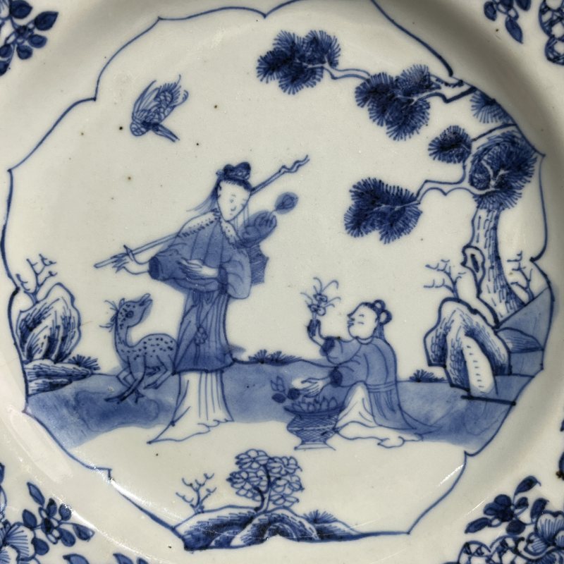 清乾隆青花人物故事盘 - 图5