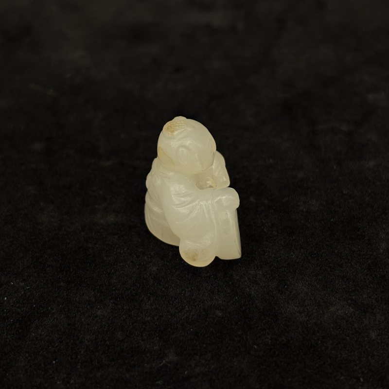 清 白玉击鼓童子挂件 - 图5
