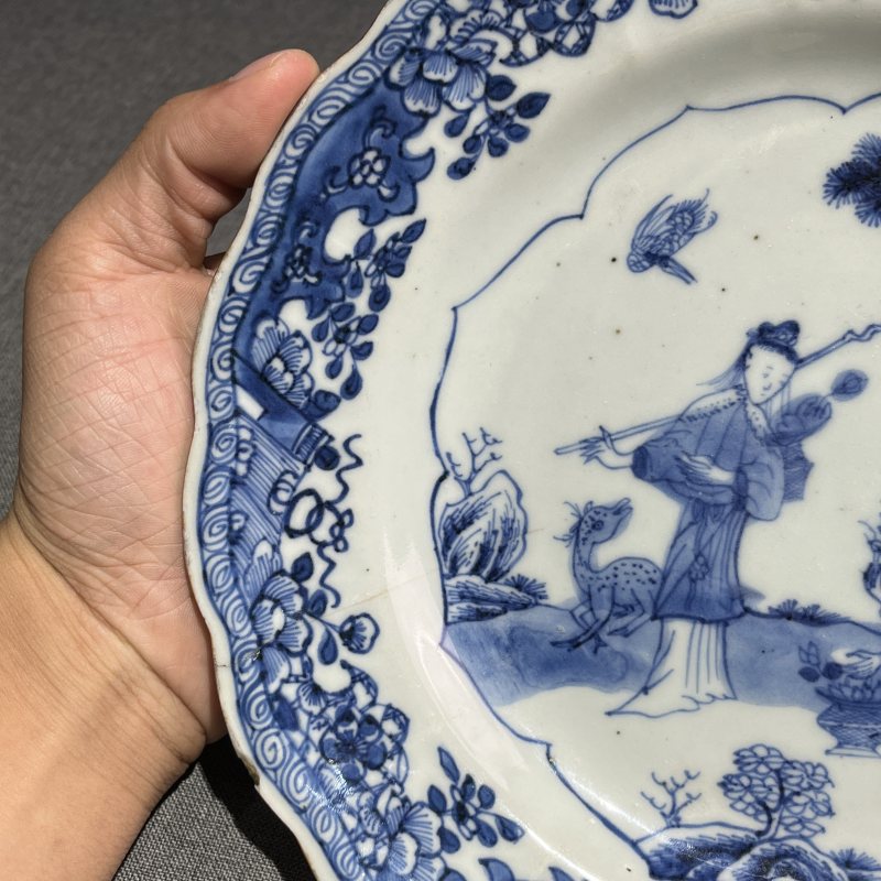 清乾隆青花人物故事盘 - 图6