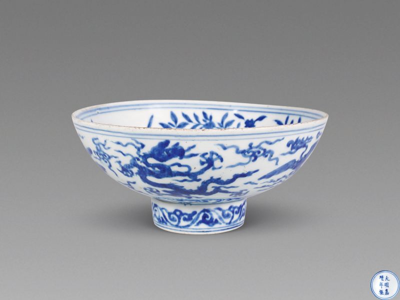 明 青花龙凤花鸟纹寿字碗
