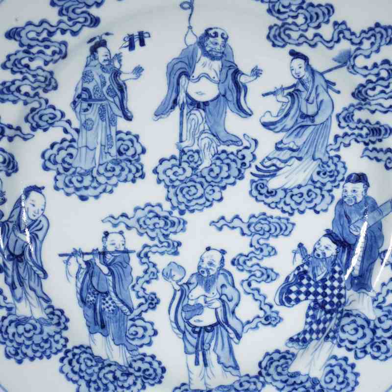 清晚期青花八仙人物盘 - 图2