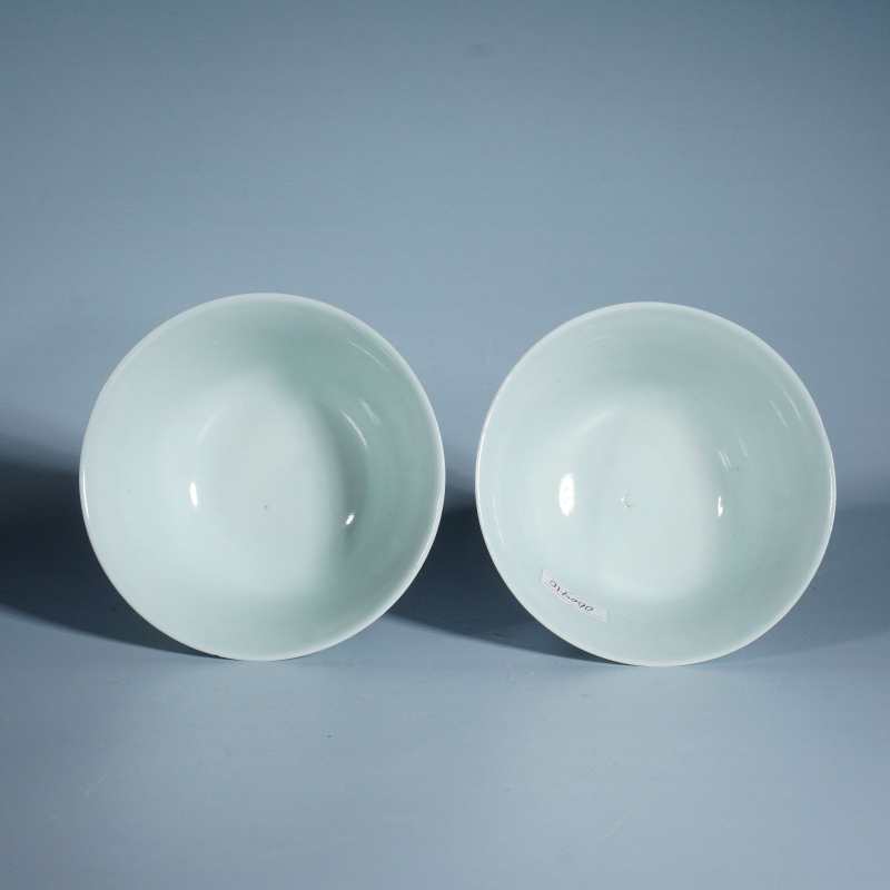 清中期青花诗文茶圆一对 - 图2