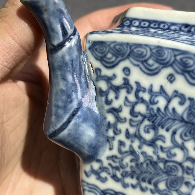清中期青花花卉六方壶 - 图12