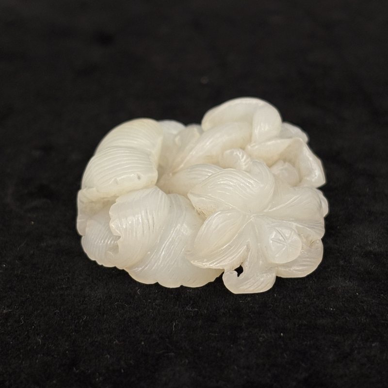 明 白玉镂雕并蒂莲纹佩 - 图4
