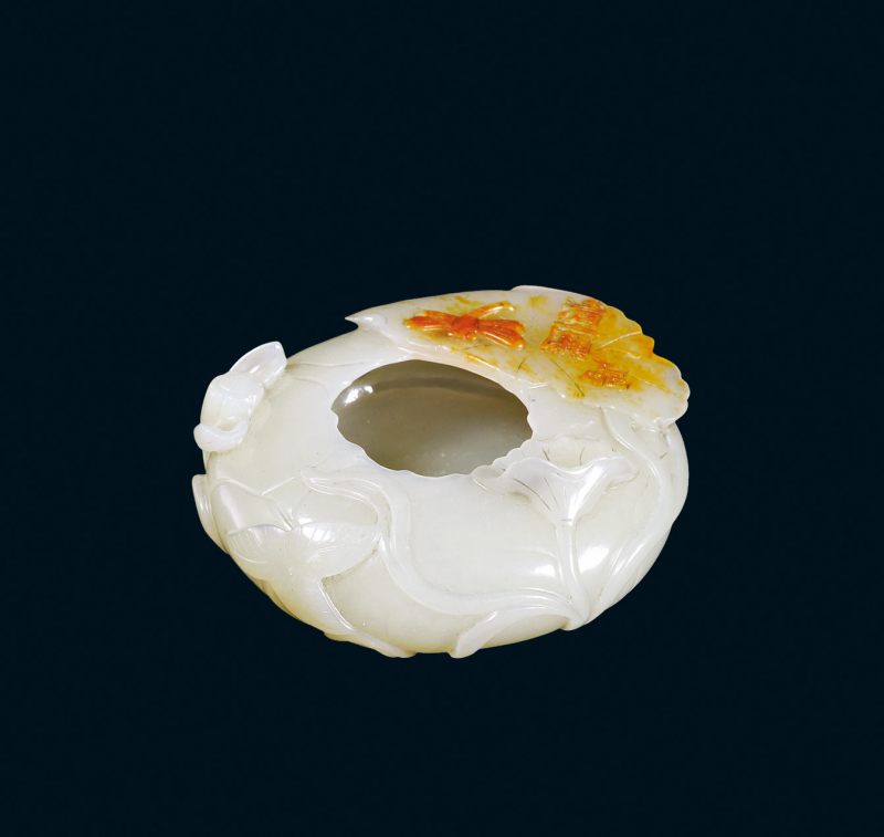 白玉留皮一品清廉水盂