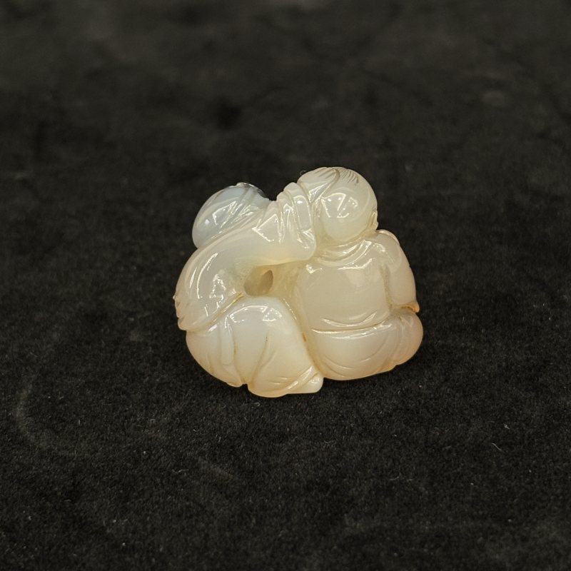清 玛瑙巧雕童子挂件 - 图4