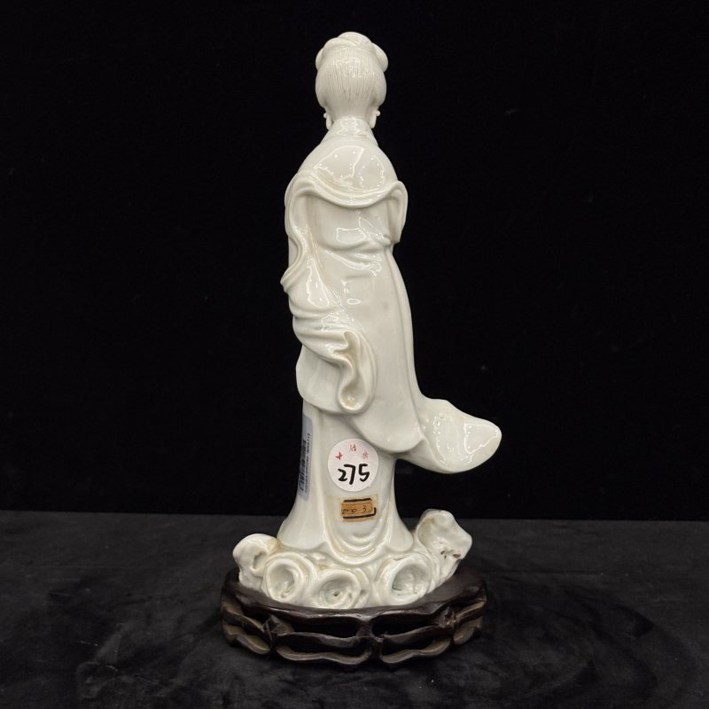 清 德化仕女塑像 - 图4