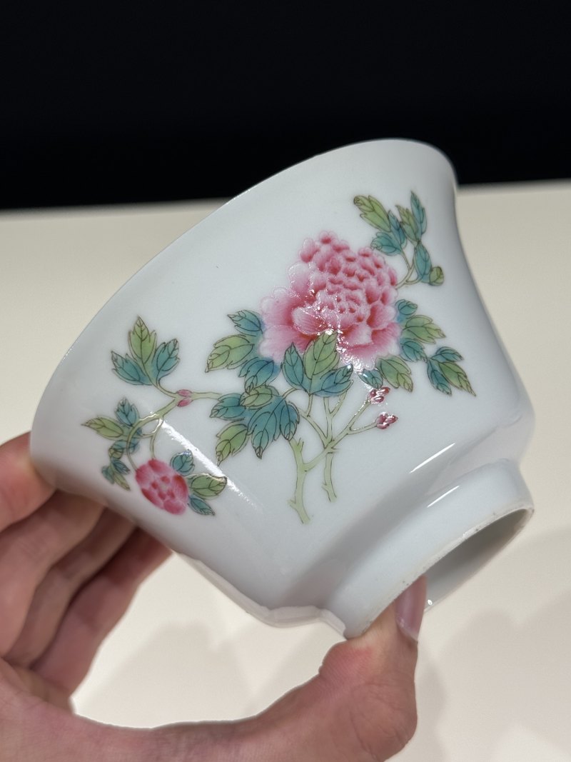 民国 粉彩花卉纹茶碗一对 - 图6