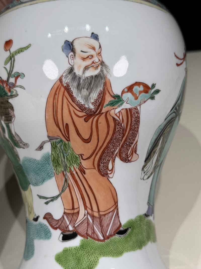 清光绪 五彩八仙祝寿人物凤尾尊 - 图14