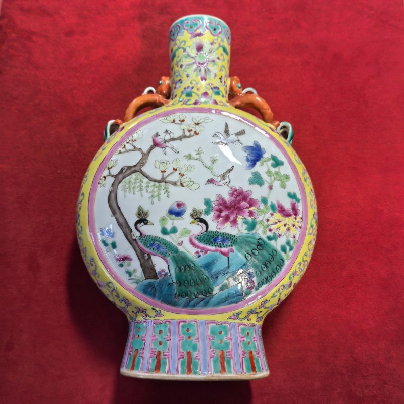 清晚期 粉彩花鸟纹抱月瓶 - 图7
