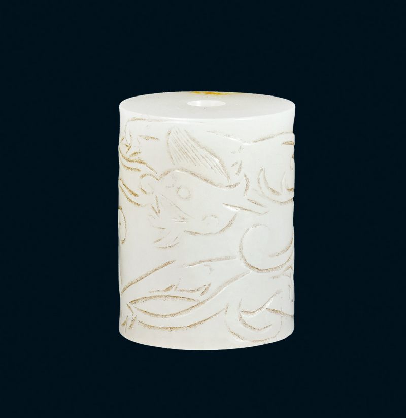 清 白玉雕龙纹勒子