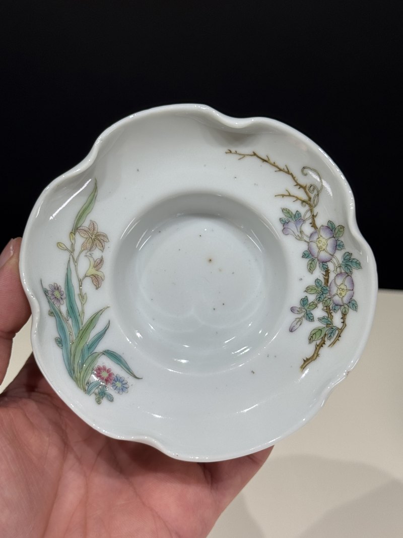 民国 粉彩花卉纹茶碗一对 - 图9
