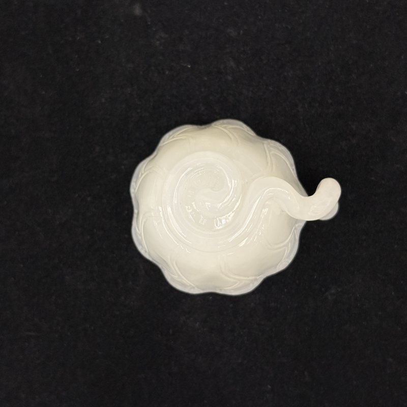 清 白玉荷叶形单耳杯 - 图7