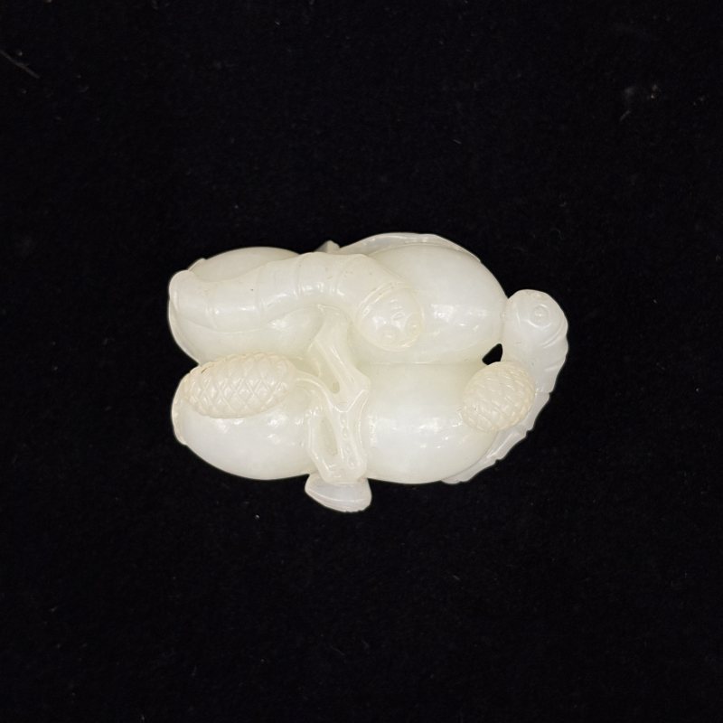 清 白玉留皮瓜虫挂件 - 图2