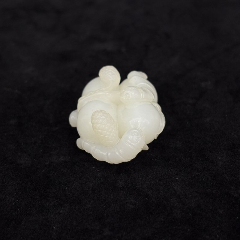 清 白玉留皮瓜虫挂件 - 图4
