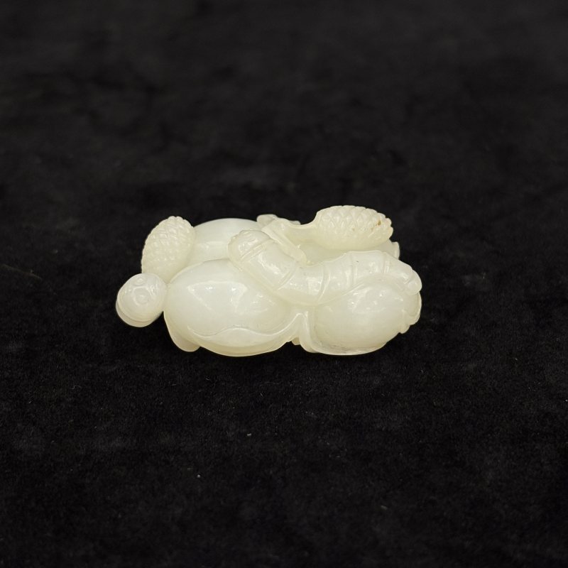 清 白玉留皮瓜虫挂件 - 图5