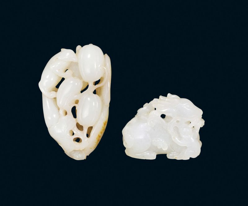 清 白玉留皮松鼠葡萄 白玉鹿衔灵芝两件