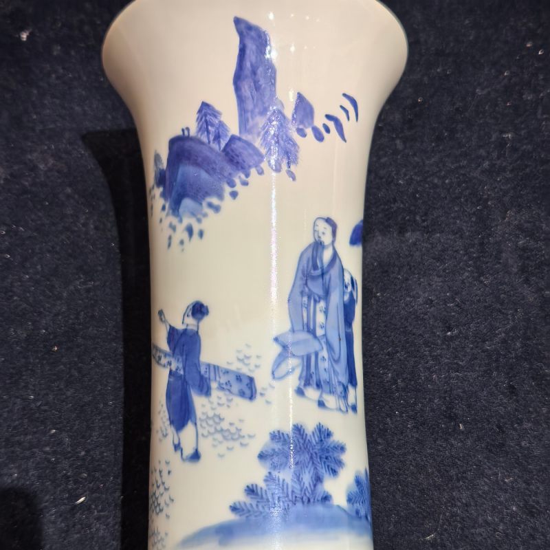 清康熙 青花人物故事图花觚 - 图8