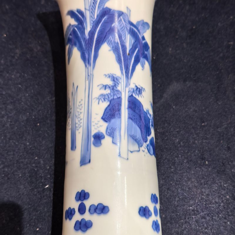 清康熙 青花人物故事图花觚 - 图9