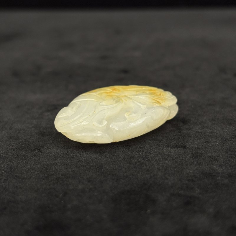 清 白玉留皮镂雕福至心灵挂件 - 图6