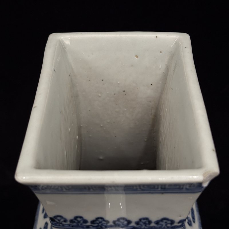 清 青花缠枝莲龙凤纹双耳尊 - 图17