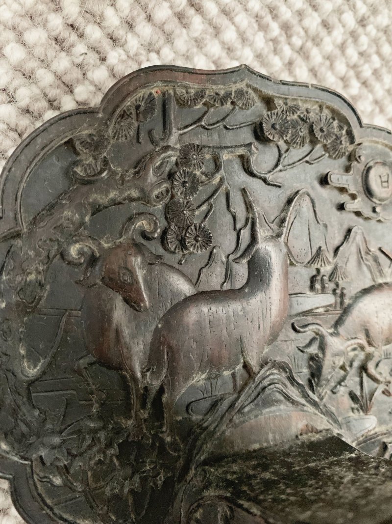 十九世紀 紫檀三鑲如意 及座 | A ZITAN CARVED RUYI SCEPTRE - 图2