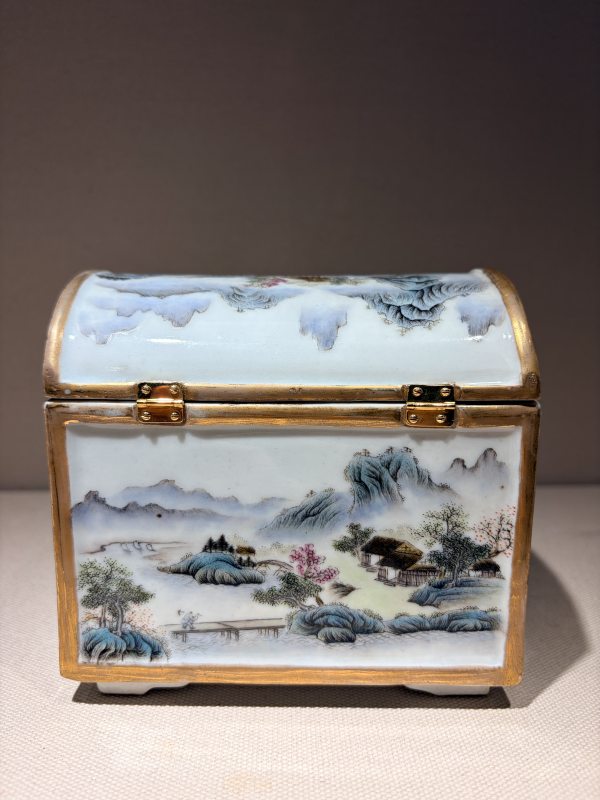粉彩山水图首饰盒 - 图12