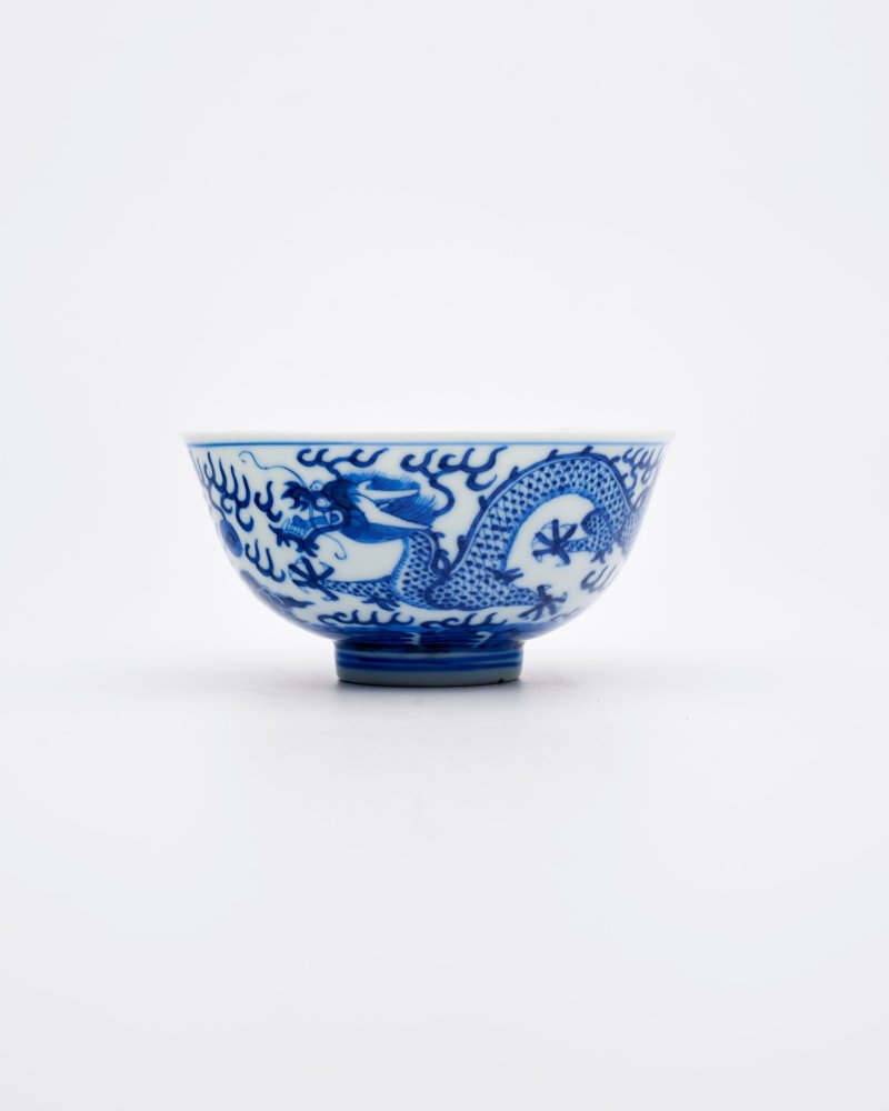 民國 青花龍紋碗 ⌈大清光緒年製⌋青花楷書款 | A BLUE AND WHITE 'DRAGON' BOWL - 图5